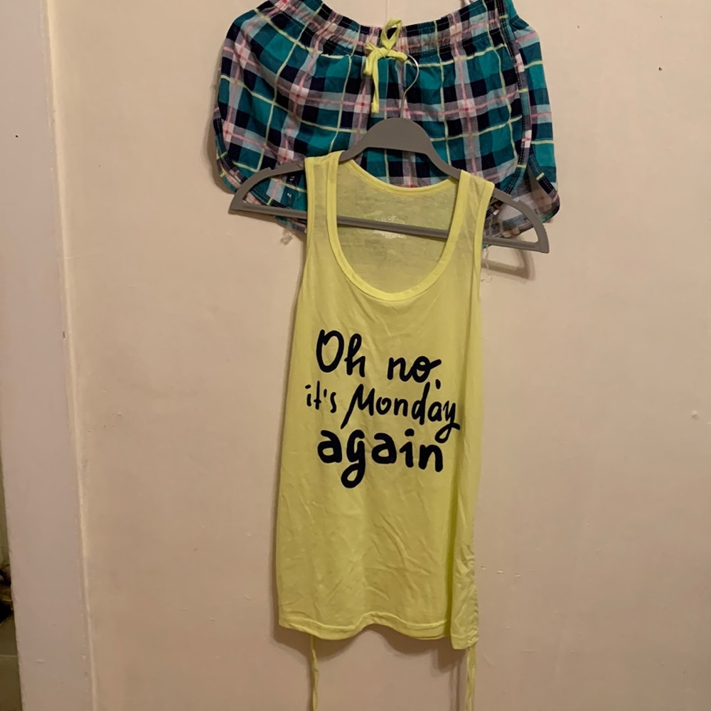 Ladies sleepwear